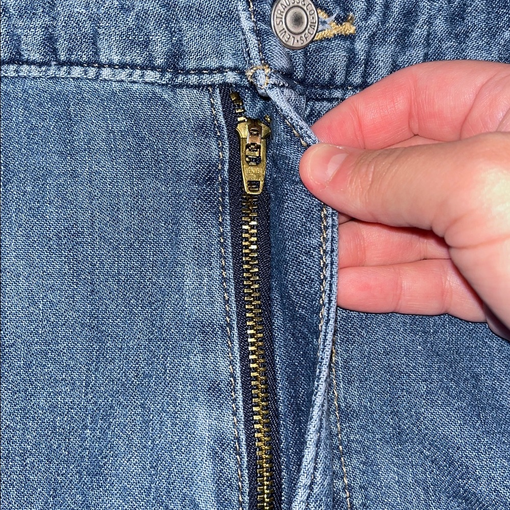 Women’s Levi’s Collared Button Down Denim Romper - Picture 5 of 9